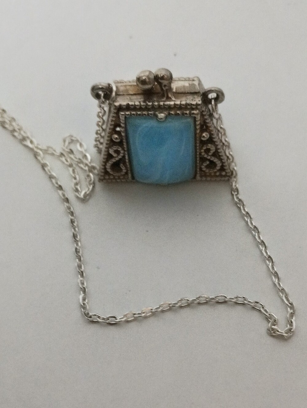 Blue Purse/Handbag pendant necklace